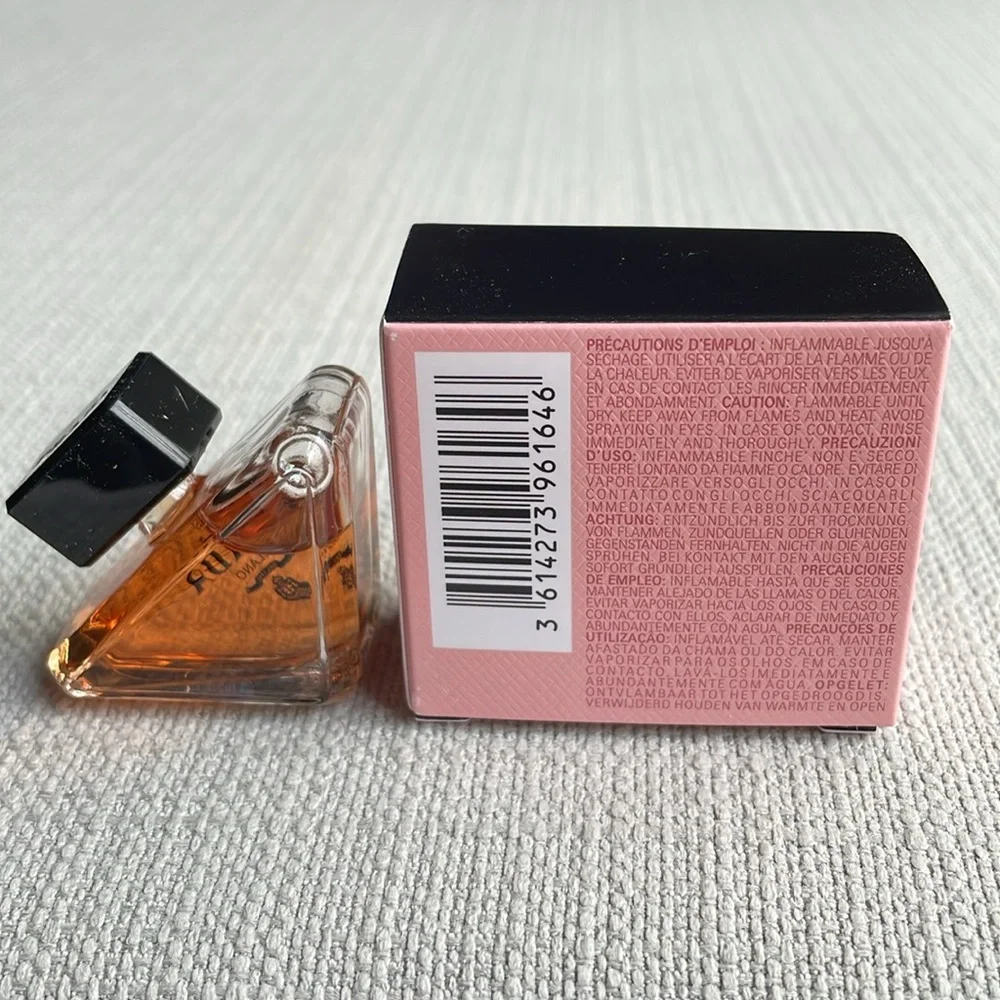 Prada paradoxe intense miniature in box
